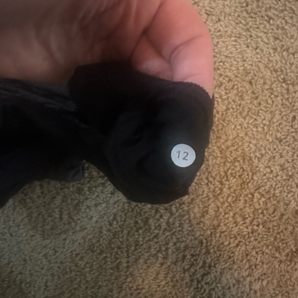 Lululemon Back On Track Tank Size 12 - Picture 5 of 9